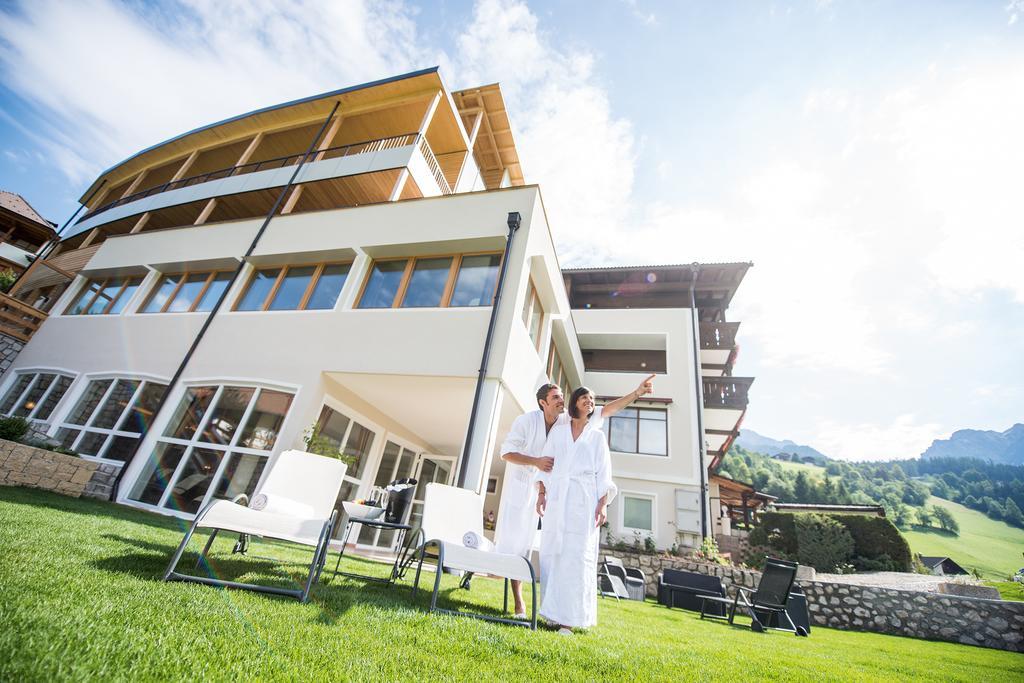 Hotel Condor San Vigilio Di Marebbe Exterior photo